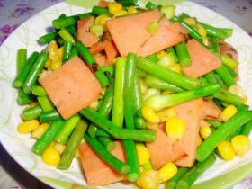 珍珠蒜苔炒香肠